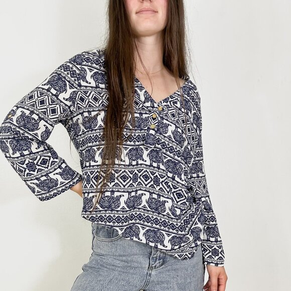 *Ardene Elephant Print Long Sleeve Tunic - Picture 1 of 7